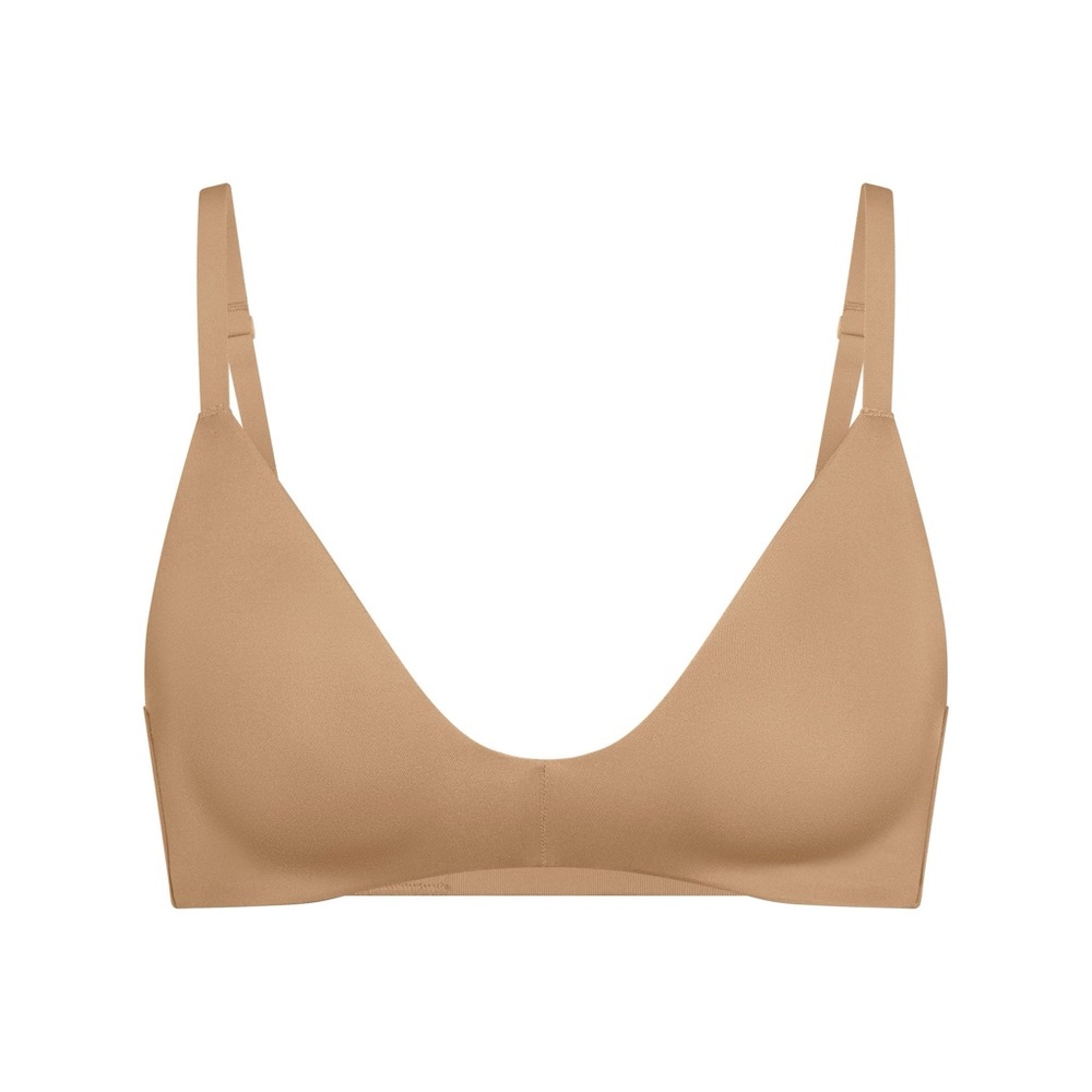 SKIMS Wireless Foam Push Up Bra